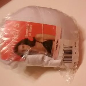 Warners new with tags bra no wire new with tags